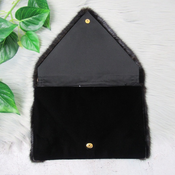 Isabel Canovas Vintage Velvet Mink Envelope Clutch - Picture 5 of 11